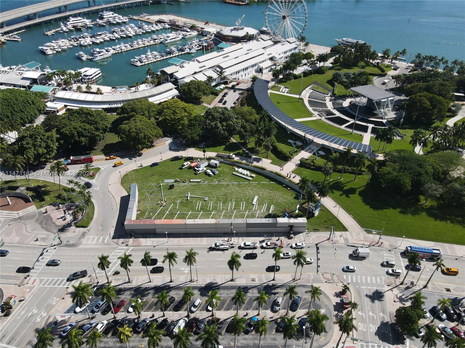 253 NE 2nd St 1003, Miami, Florida 33132, 2 Bedrooms Bedrooms, ,2 BathroomsBathrooms,Residential,For Sale,253 NE 2nd St 1003,A11471165