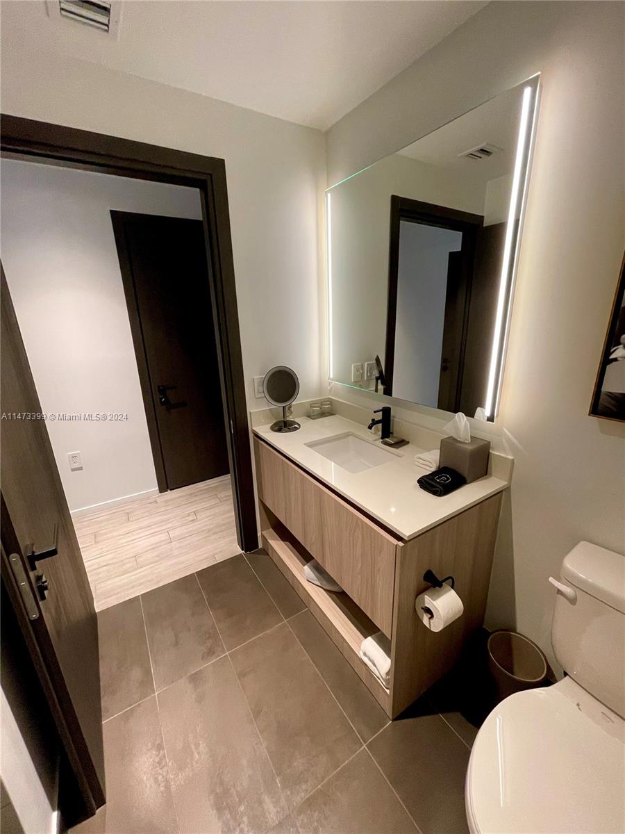 398 NE 5th St 1504, Miami, Florida 33132, ,1 BathroomBathrooms,Residential,For Sale,398 NE 5th St 1504,A11473399