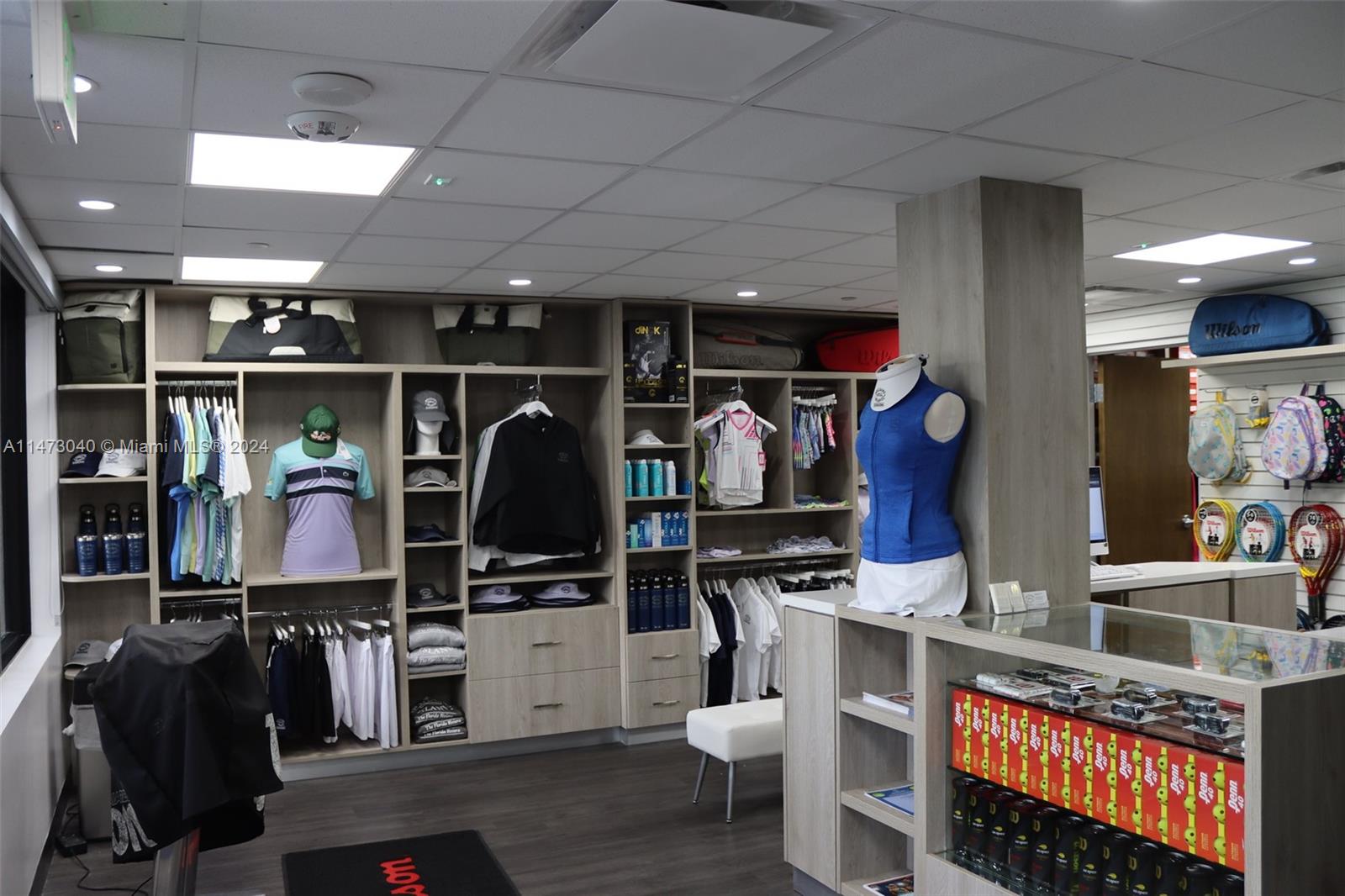 Tennis Pro Shop
