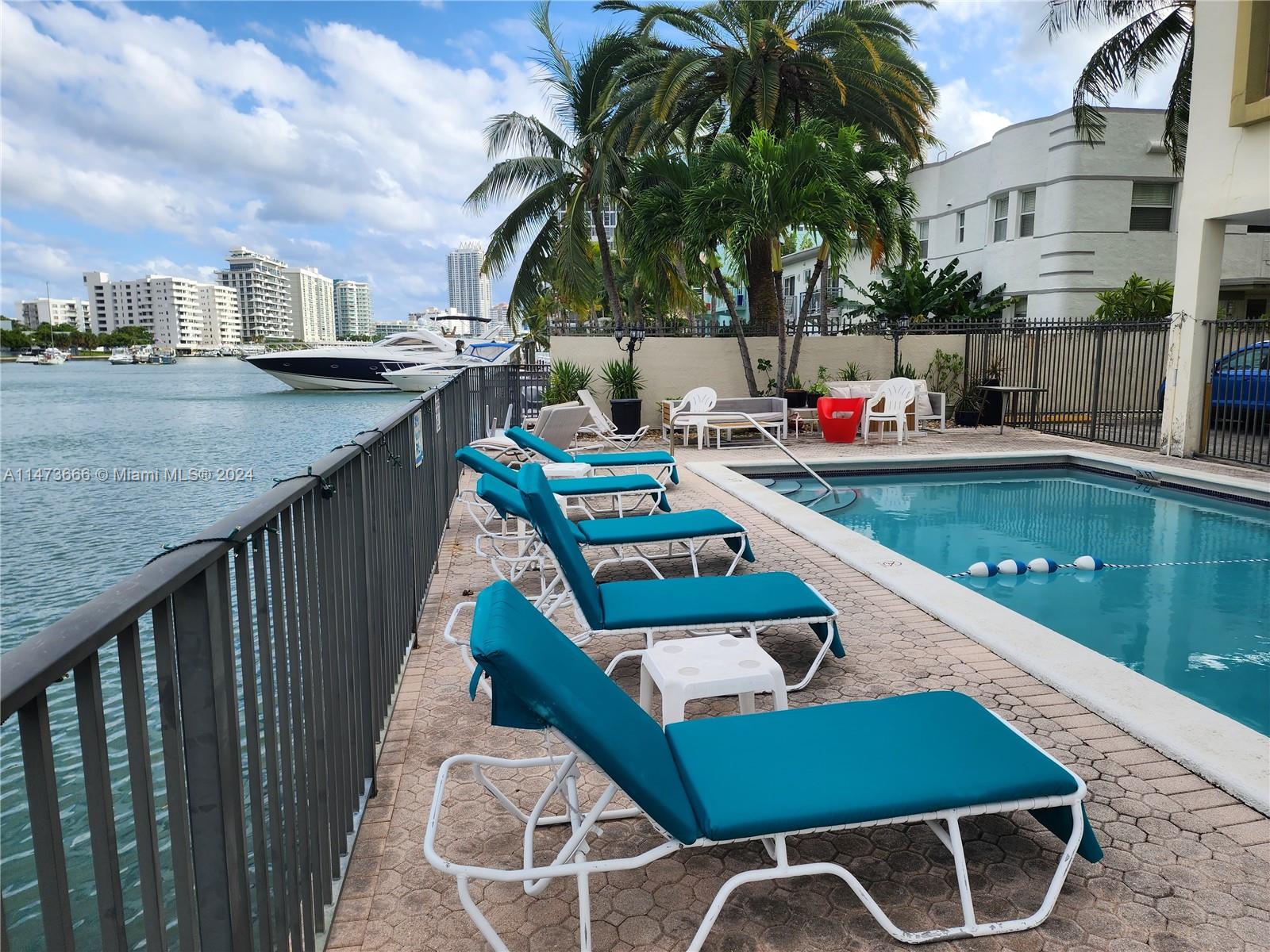 6937 Bay Dr 510, Miami Beach, Florida 33141, 1 Bedroom Bedrooms, ,1 BathroomBathrooms,Residential,For Sale,6937 Bay Dr 510,A11473666