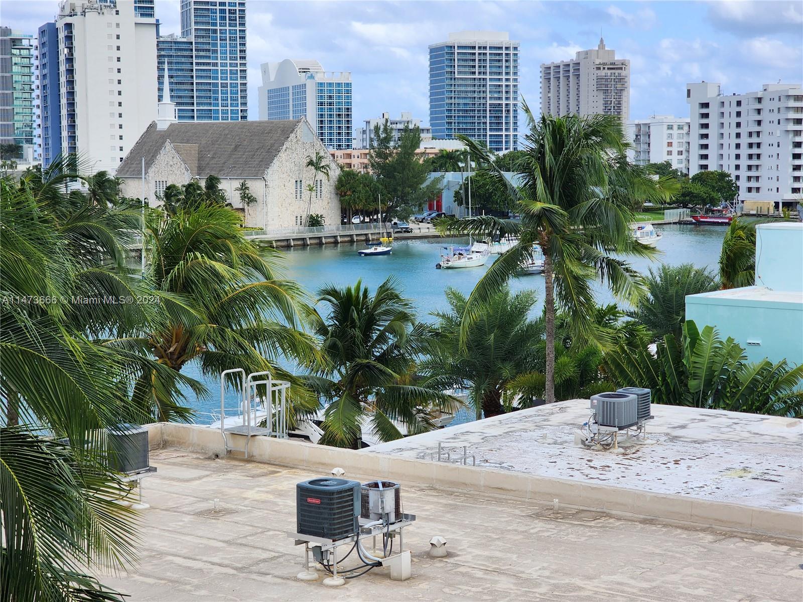 6937 Bay Dr 510, Miami Beach, Florida 33141, 1 Bedroom Bedrooms, ,1 BathroomBathrooms,Residential,For Sale,6937 Bay Dr 510,A11473666