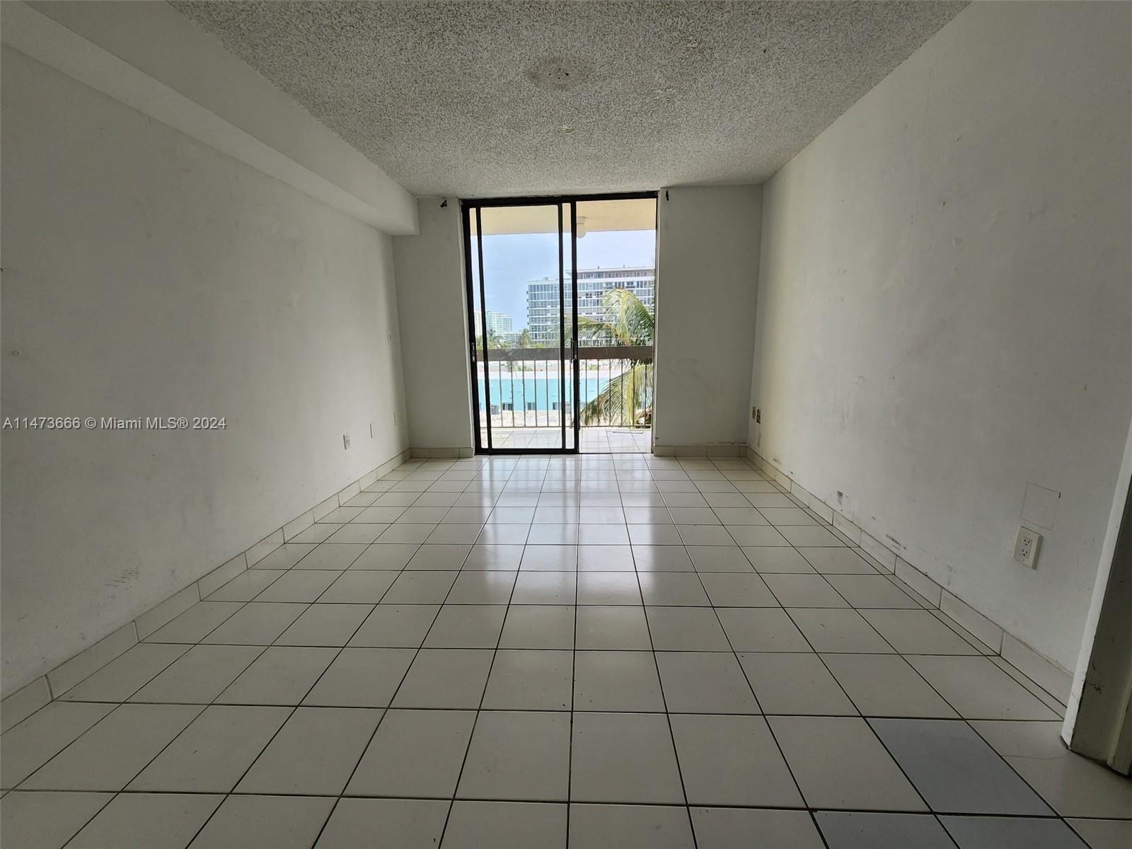 6937 Bay Dr 510, Miami Beach, Florida 33141, 1 Bedroom Bedrooms, ,1 BathroomBathrooms,Residential,For Sale,6937 Bay Dr 510,A11473666