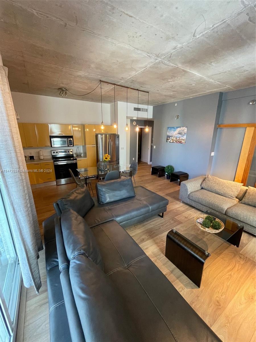 234 NE 3rd St 702, Miami, Florida 33132, 2 Bedrooms Bedrooms, ,2 BathroomsBathrooms,Residentiallease,For Rent,234 NE 3rd St 702,A11472524