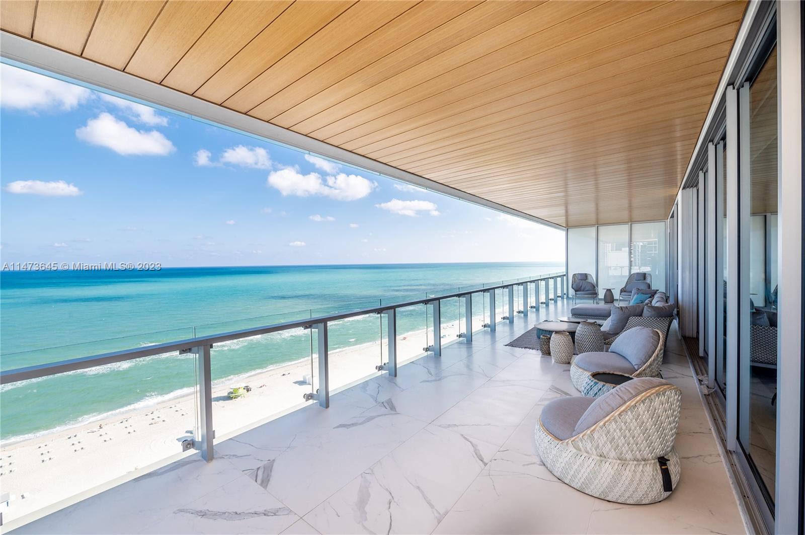 Ocean Balcony