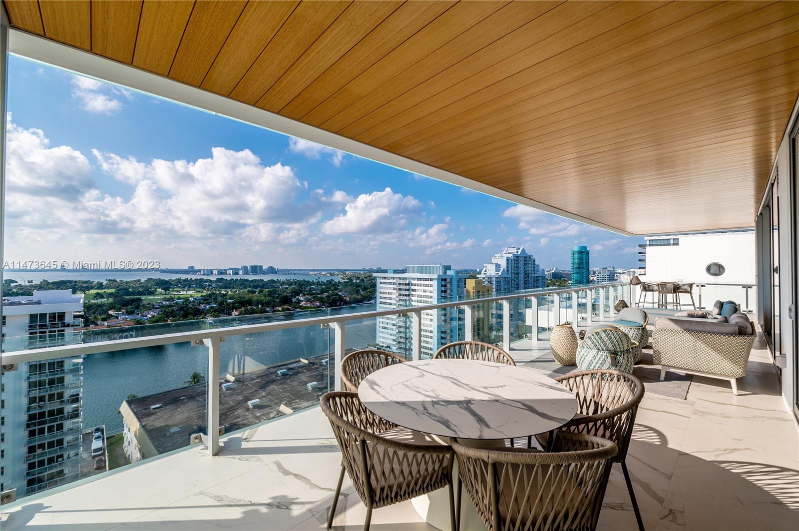Intracoastal Balcony