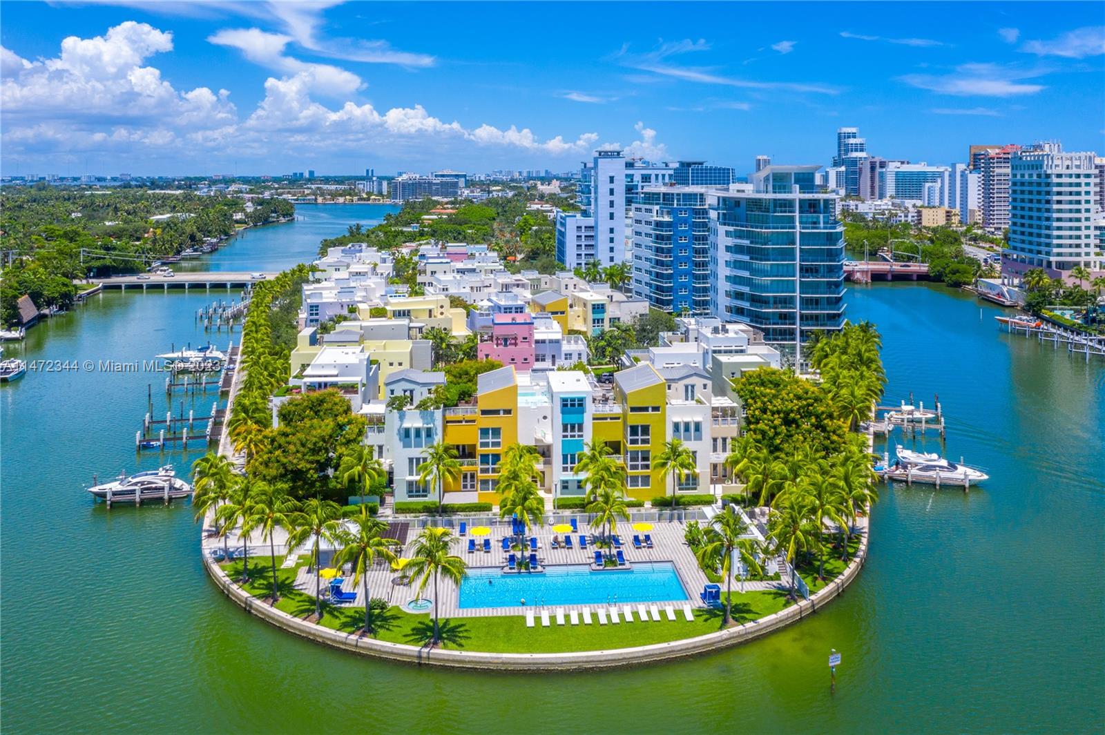 6103  Aqua Ave #104 For Sale A11472344, FL