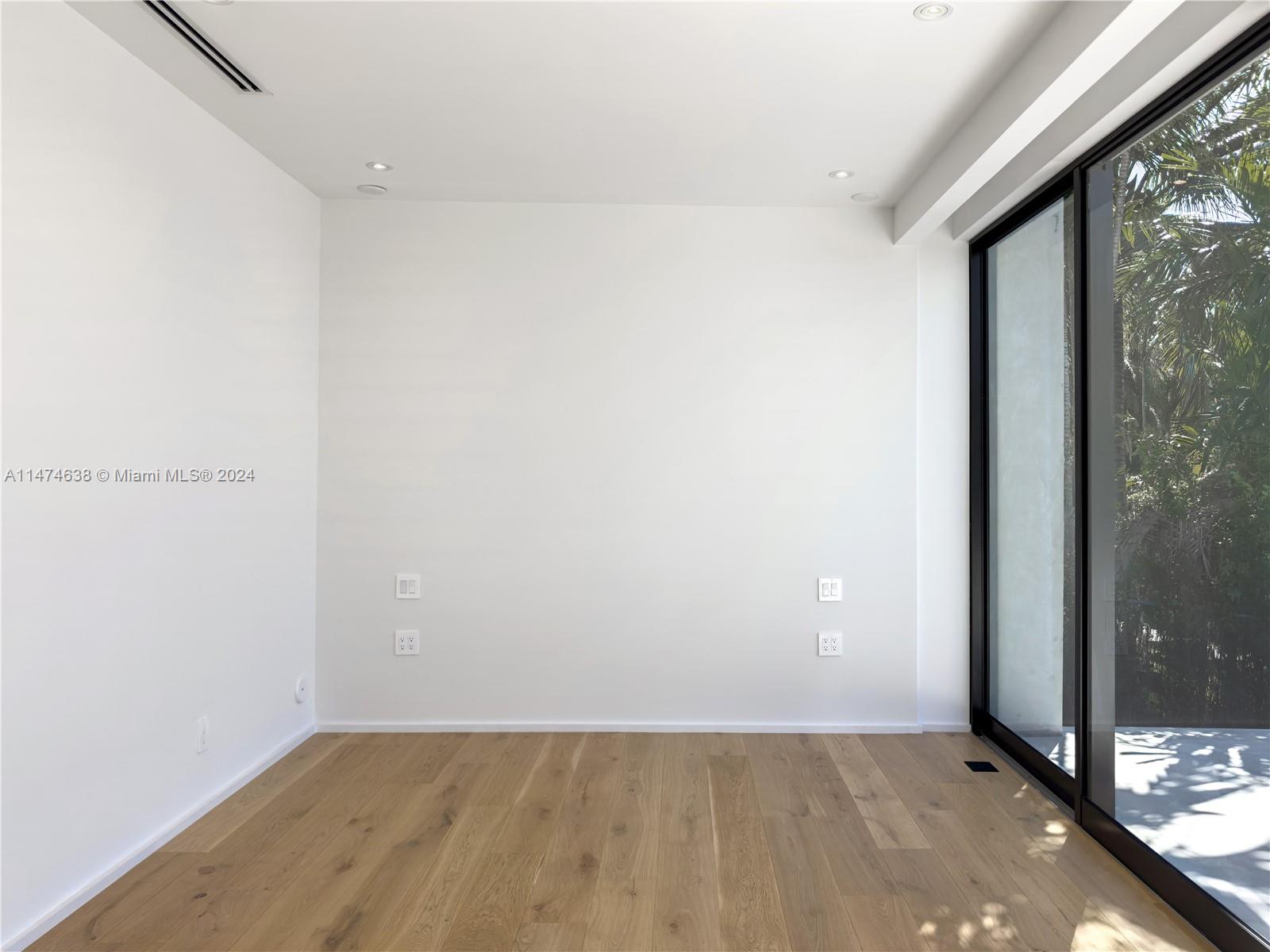 19360 22nd Rd, North Miami Beach, FL, 33179 United States, 6 Bedrooms Bedrooms, ,4 BathroomsBathrooms,Residential,For Sale,22nd Rd,A11474638