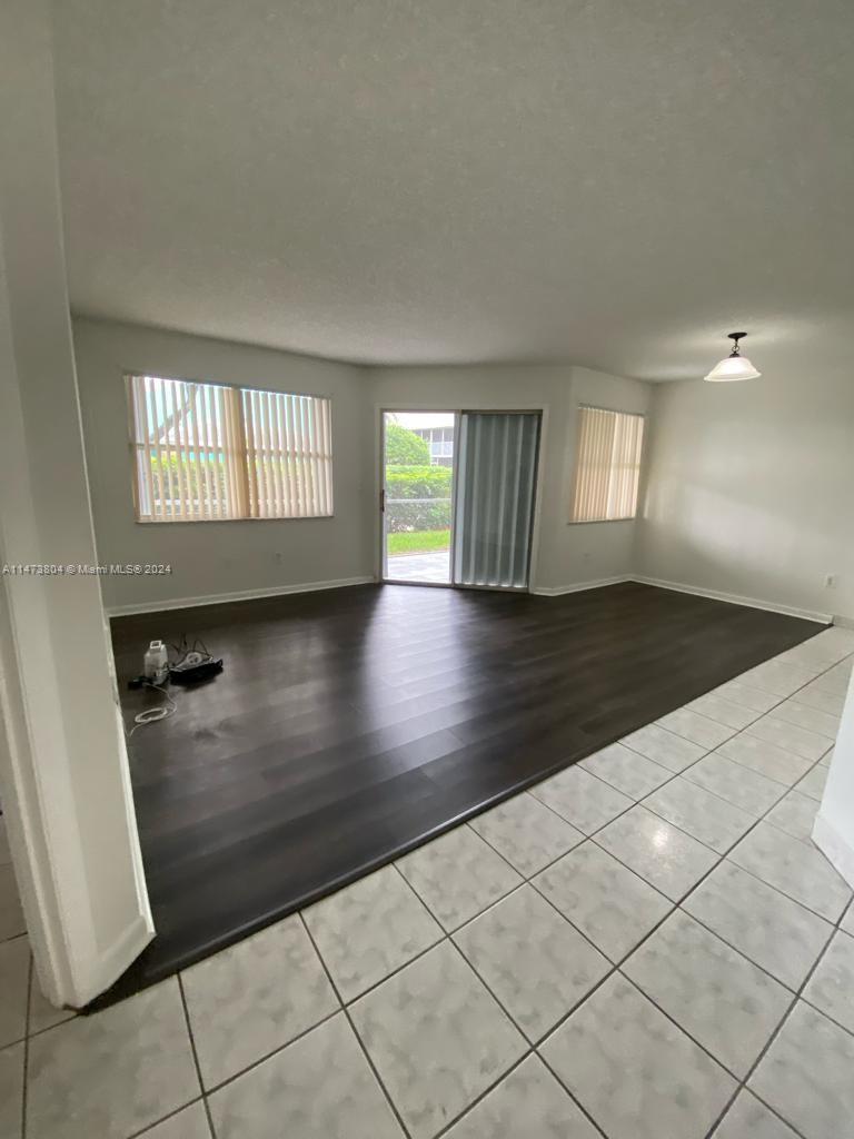 2019 SE 27th Dr 102-5, Homestead, Florida 33035, 2 Bedrooms Bedrooms, ,2 BathroomsBathrooms,Residential,For Sale,2019 SE 27th Dr 102-5,A11473804