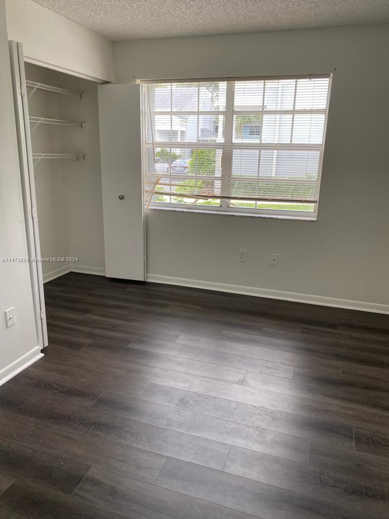 2019 SE 27th Dr 102-5, Homestead, Florida 33035, 2 Bedrooms Bedrooms, ,2 BathroomsBathrooms,Residential,For Sale,2019 SE 27th Dr 102-5,A11473804