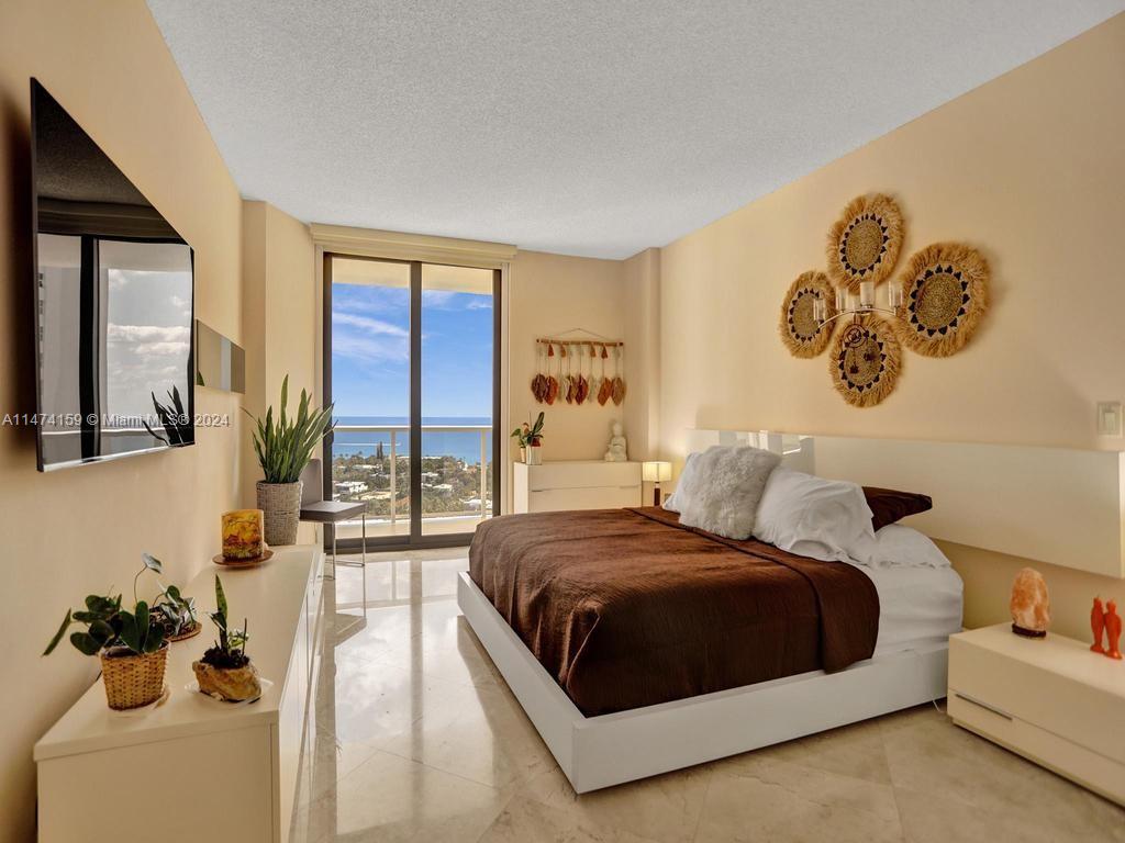 20281 Country Club Dr, Aventura, FL, 33180 United States, 2 Bedrooms Bedrooms, ,2 BathroomsBathrooms,Residential,For Sale,Country Club Dr,A11474159