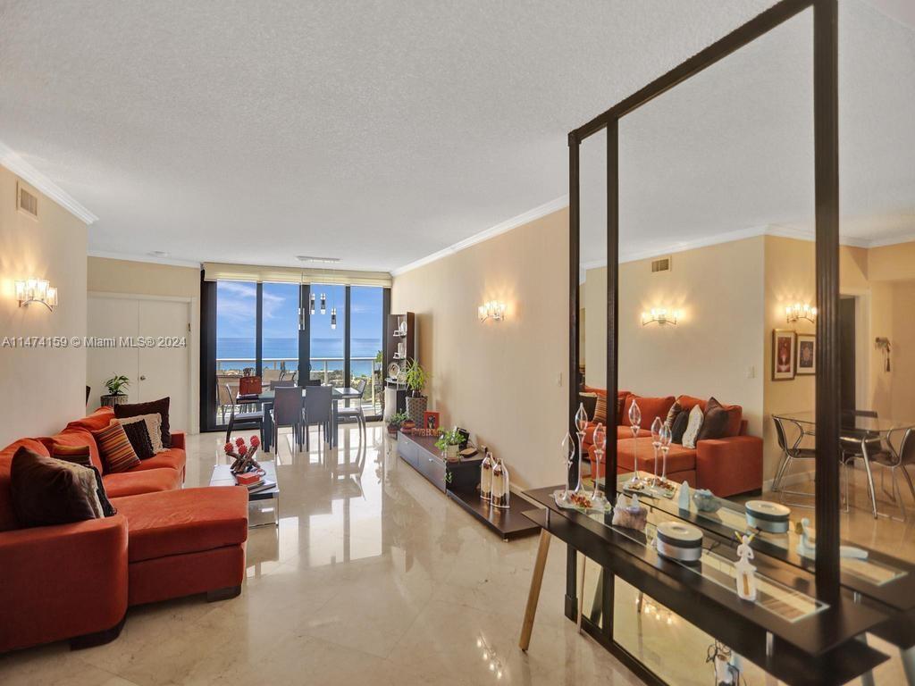 20281 Country Club Dr, Aventura, FL, 33180 United States, 2 Bedrooms Bedrooms, ,2 BathroomsBathrooms,Residential,For Sale,Country Club Dr,A11474159