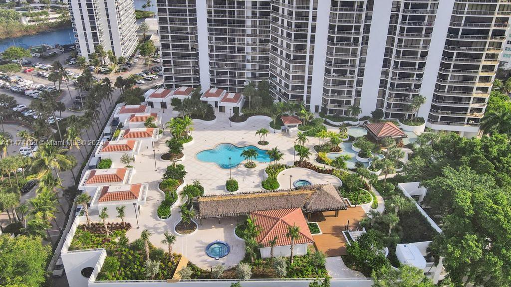 20281 Country Club Dr, Aventura, FL, 33180 United States, 2 Bedrooms Bedrooms, ,2 BathroomsBathrooms,Residential,For Sale,Country Club Dr,A11474159
