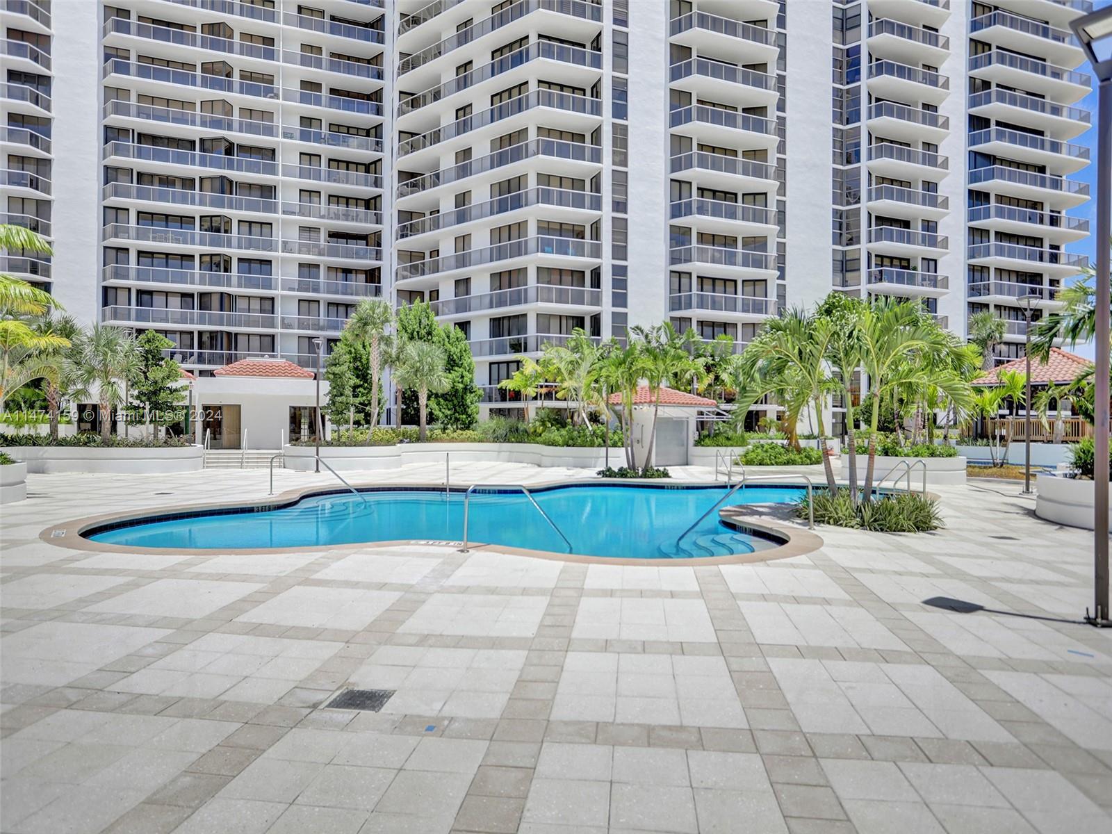 20281 Country Club Dr, Aventura, FL, 33180 United States, 2 Bedrooms Bedrooms, ,2 BathroomsBathrooms,Residential,For Sale,Country Club Dr,A11474159