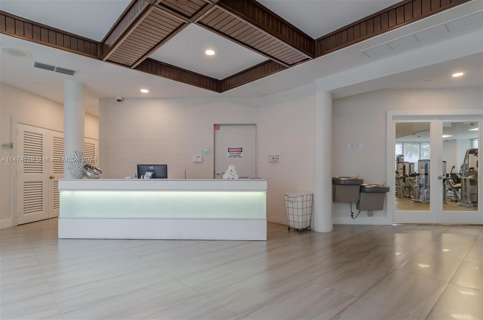 20281 Country Club Dr, Aventura, FL, 33180 United States, 2 Bedrooms Bedrooms, ,2 BathroomsBathrooms,Residential,For Sale,Country Club Dr,A11474159