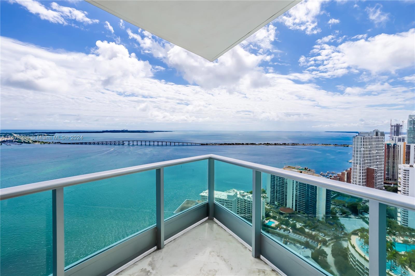 1331 Brickell Bay Dr, Miami, FL, 33131 United States, 4 Bedrooms Bedrooms, ,4 BathroomsBathrooms,Residential,For Sale,Brickell Bay Dr,A11473986