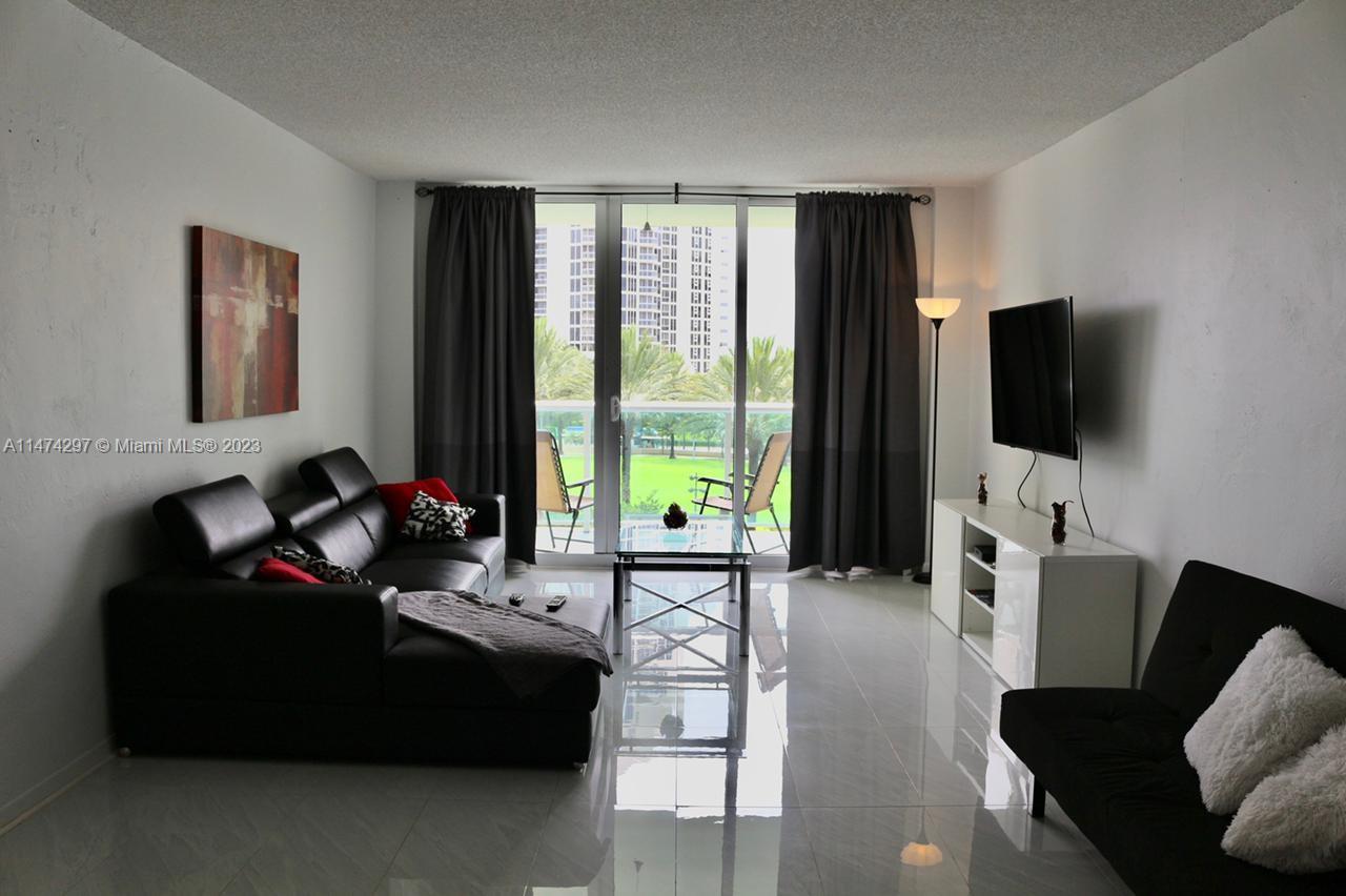 19370 Collins Ave, Sunny Isles Beach, FL, 33160 United States, 1 Bedroom Bedrooms, ,1 BathroomBathrooms,Residential,For Sale,Collins Ave,A11474297