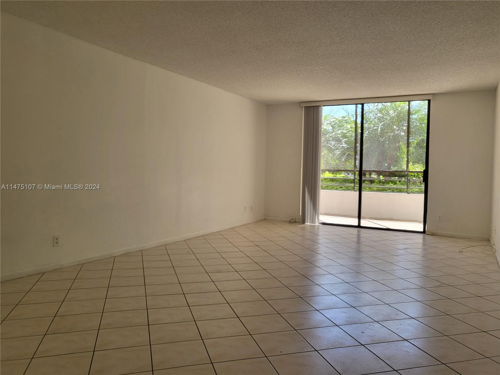 600 Three Islands Blvd 118, Hallandale Beach, Florida 33009, 1 Bedroom Bedrooms, ,1 BathroomBathrooms,Residentiallease,For Rent,600 Three Islands Blvd 118,A11475107