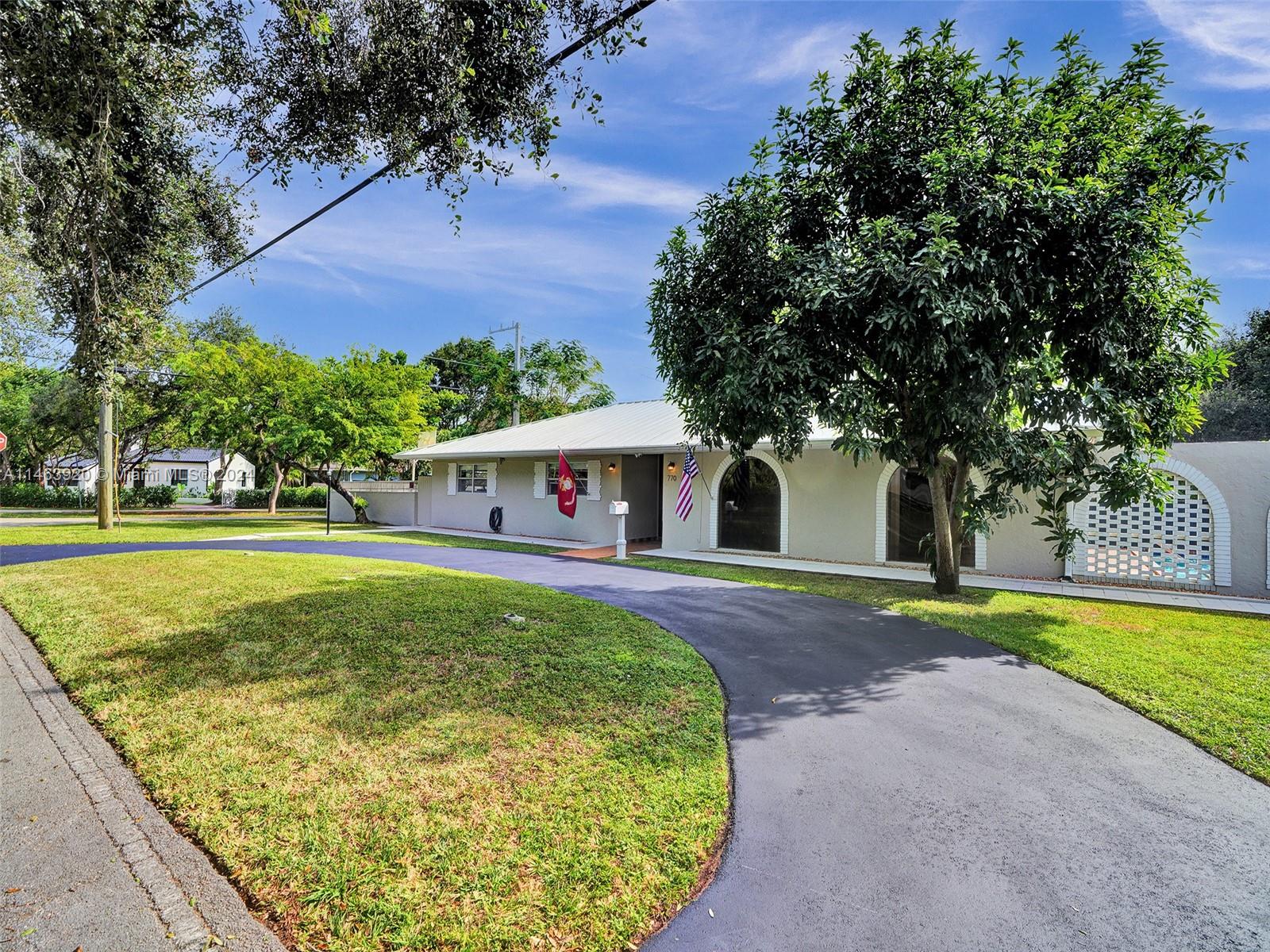 770 NE 113th St, Biscayne Park, Florida 33161, 4 Bedrooms Bedrooms, ,3 BathroomsBathrooms,Residential,For Sale,770 NE 113th St,A11463920