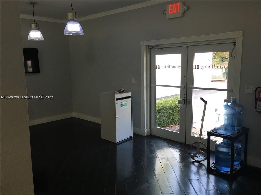3692 Grand Ave, Miami, Florida 33133, ,Commerciallease,For Rent,3692 Grand Ave,A11475399
