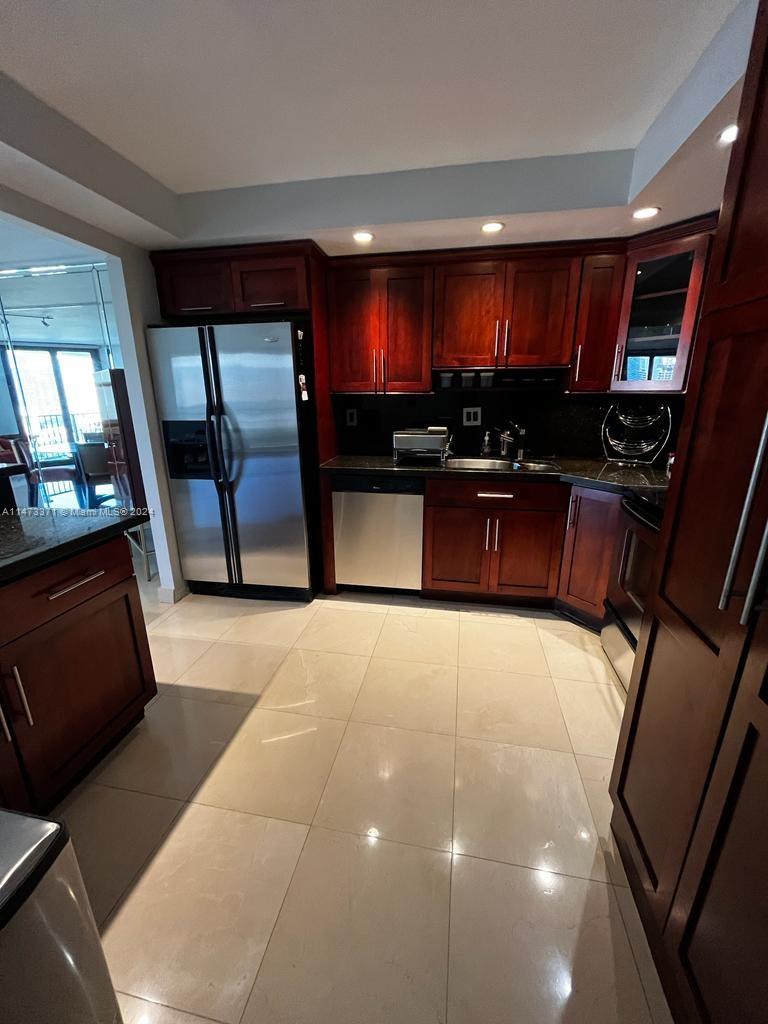 1901 Brickell Ave B2412, Miami, Florida 33129, 2 Bedrooms Bedrooms, ,2 BathroomsBathrooms,Residentiallease,For Rent,1901 Brickell Ave B2412,A11473371