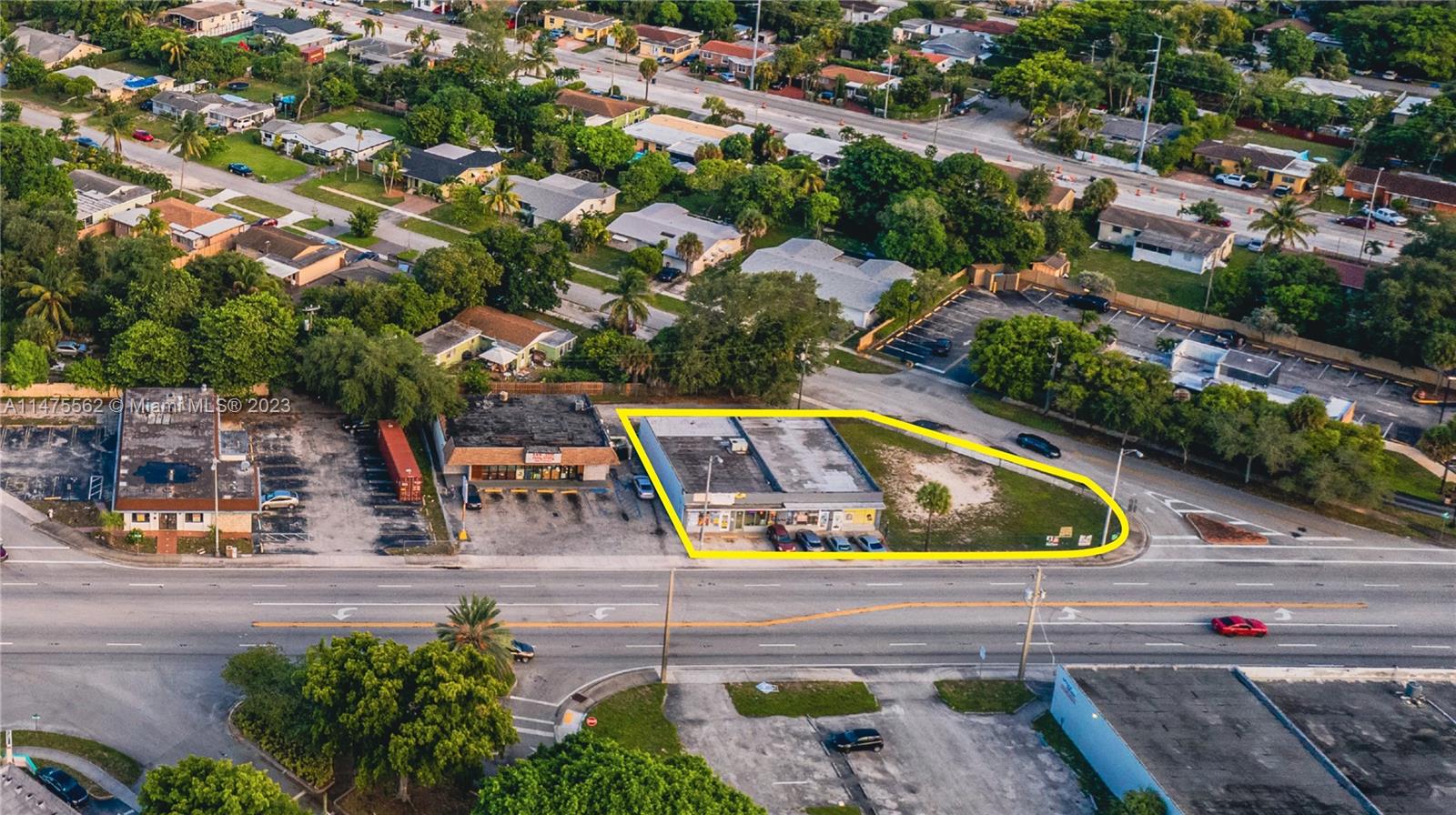 13639 W Dixie Hwy  For Sale A11475562, FL
