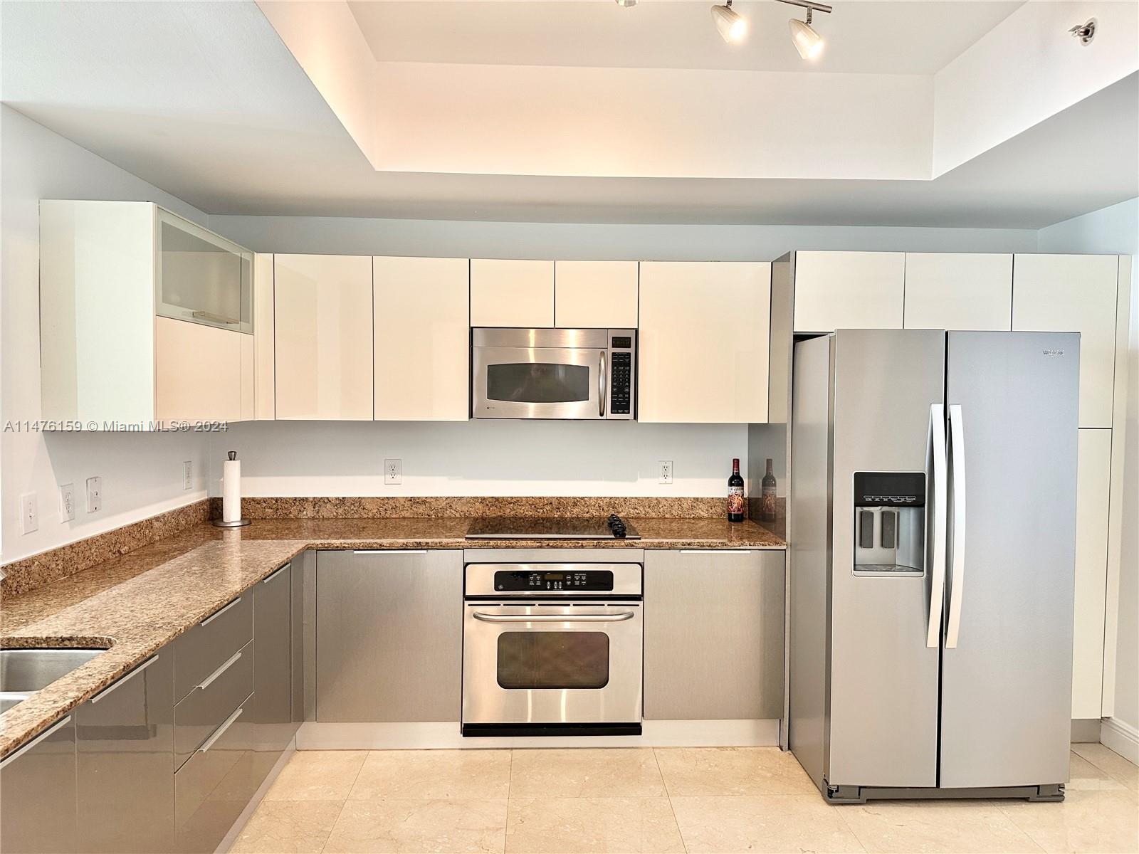 3330 NE 190th St 2118, Aventura, Florida 33180, 3 Bedrooms Bedrooms, ,3 BathroomsBathrooms,Residentiallease,For Rent,3330 NE 190th St 2118,A11476159