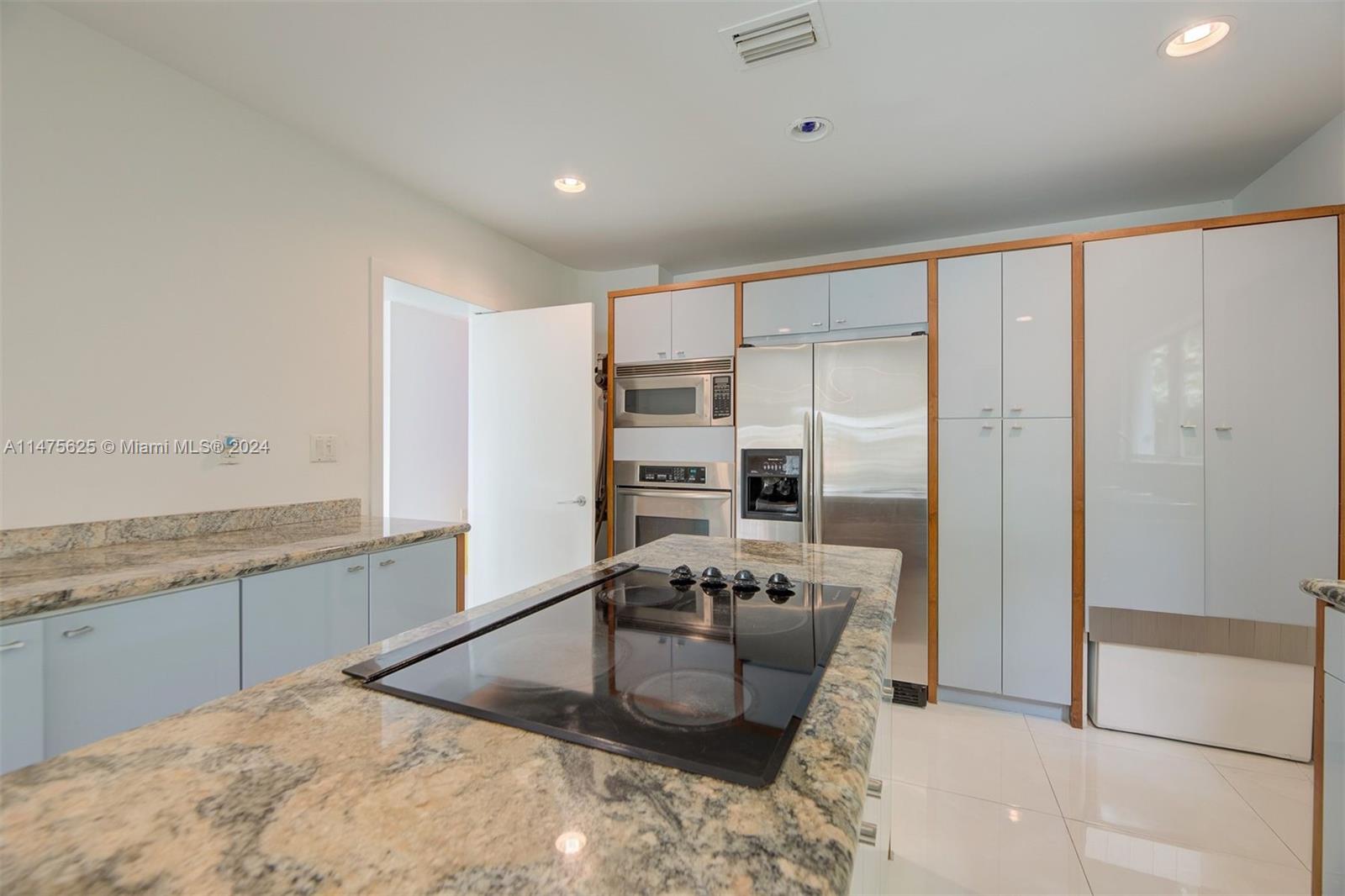 251 Coconut Ln, Miami Beach, FL, 33139 United States, 5 Bedrooms Bedrooms, ,4 BathroomsBathrooms,Residential,For Sale,Coconut Ln,A11475625