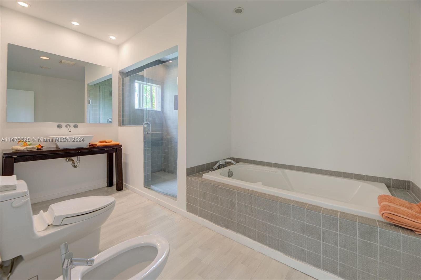 251 Coconut Ln, Miami Beach, FL, 33139 United States, 5 Bedrooms Bedrooms, ,4 BathroomsBathrooms,Residential,For Sale,Coconut Ln,A11475625