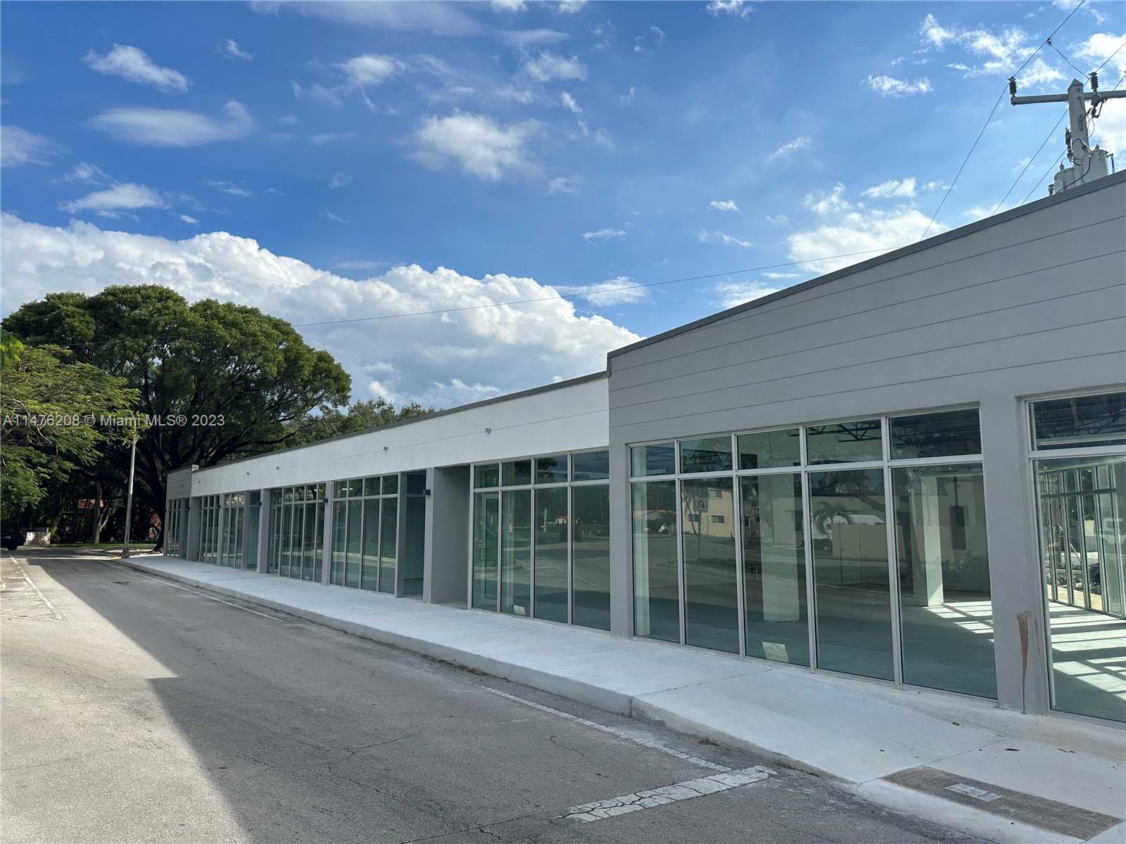 10 S Royal Poinciana Blvd, Miami Springs, Florida 33166, ,Commerciallease,For Rent,10 S Royal Poinciana Blvd,A11476208