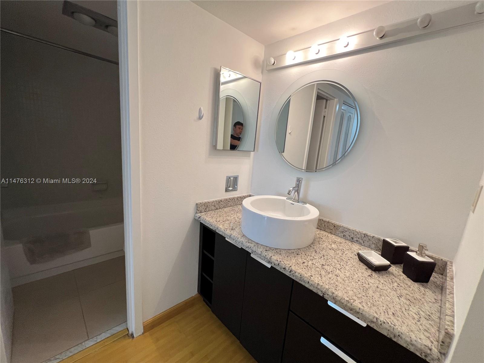 3375 Country Club Dr, Aventura, FL, 33180 United States, 2 Bedrooms Bedrooms, ,2 BathroomsBathrooms,Residential,For Sale,Country Club Dr,A11476312