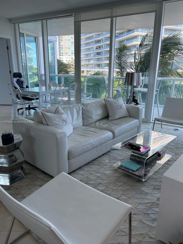 1000 S Pointe Dr 405, Miami Beach, Florida 33139, 2 Bedrooms Bedrooms, ,2 BathroomsBathrooms,Residentiallease,For Rent,1000 S Pointe Dr 405,A11476025