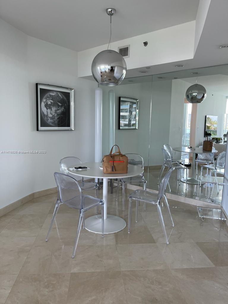 1000 S Pointe Dr 405, Miami Beach, Florida 33139, 2 Bedrooms Bedrooms, ,2 BathroomsBathrooms,Residentiallease,For Rent,1000 S Pointe Dr 405,A11476025