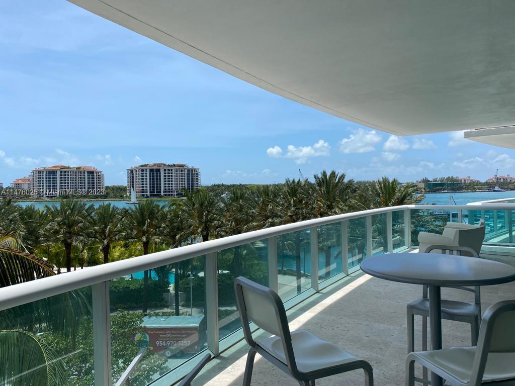 1000 S Pointe Dr 405, Miami Beach, Florida 33139, 2 Bedrooms Bedrooms, ,2 BathroomsBathrooms,Residentiallease,For Rent,1000 S Pointe Dr 405,A11476025