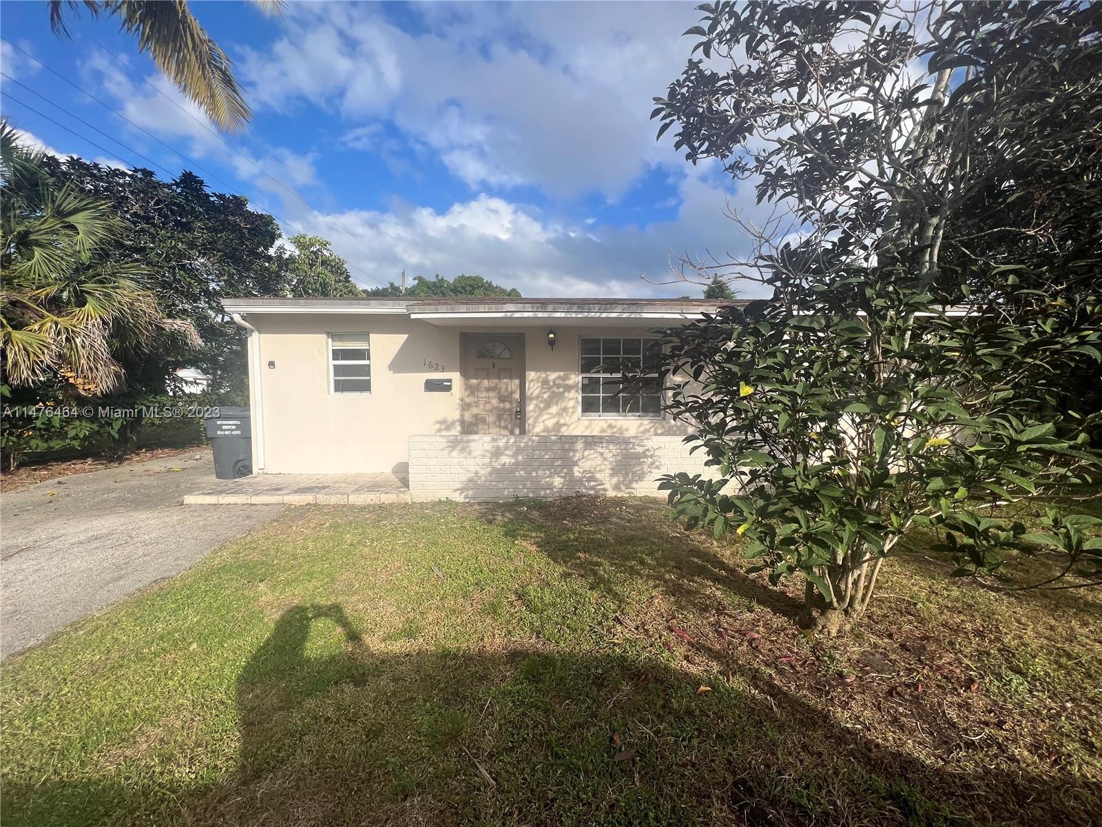 1623 S 24th Ter  For Sale A11476464, FL