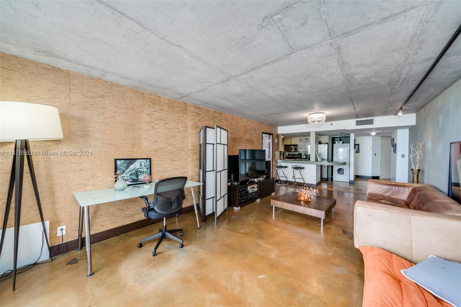 1717 N Bayshore Dr A-1948, Miami, Florida 33132, 1 Bedroom Bedrooms, ,1 BathroomBathrooms,Residentiallease,For Rent,1717 N Bayshore Dr A-1948,A11476593