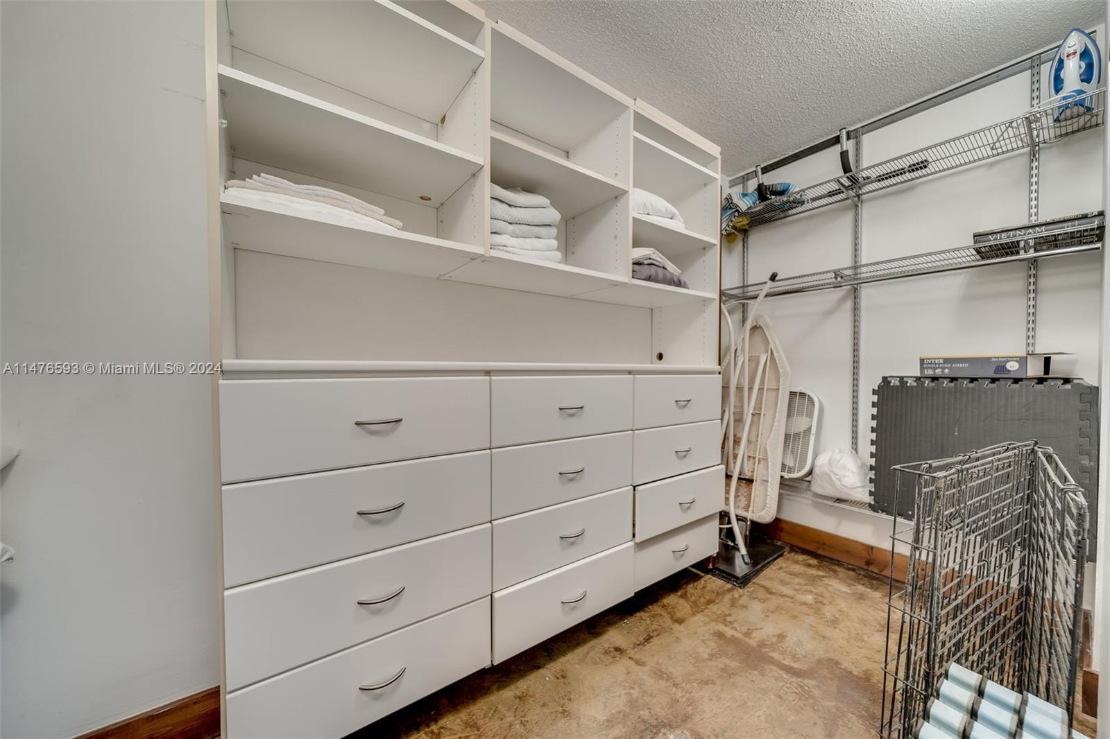 1717 N Bayshore Dr A-1948, Miami, Florida 33132, 1 Bedroom Bedrooms, ,1 BathroomBathrooms,Residentiallease,For Rent,1717 N Bayshore Dr A-1948,A11476593