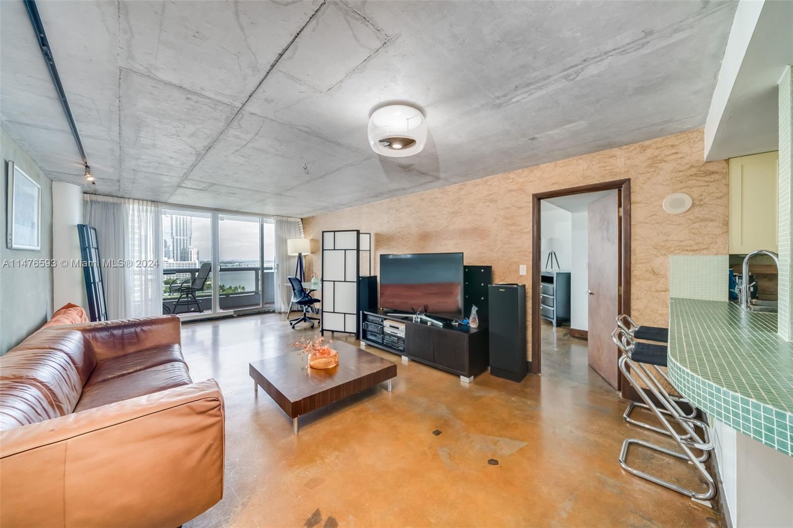 1717 N Bayshore Dr A-1948, Miami, Florida 33132, 1 Bedroom Bedrooms, ,1 BathroomBathrooms,Residentiallease,For Rent,1717 N Bayshore Dr A-1948,A11476593