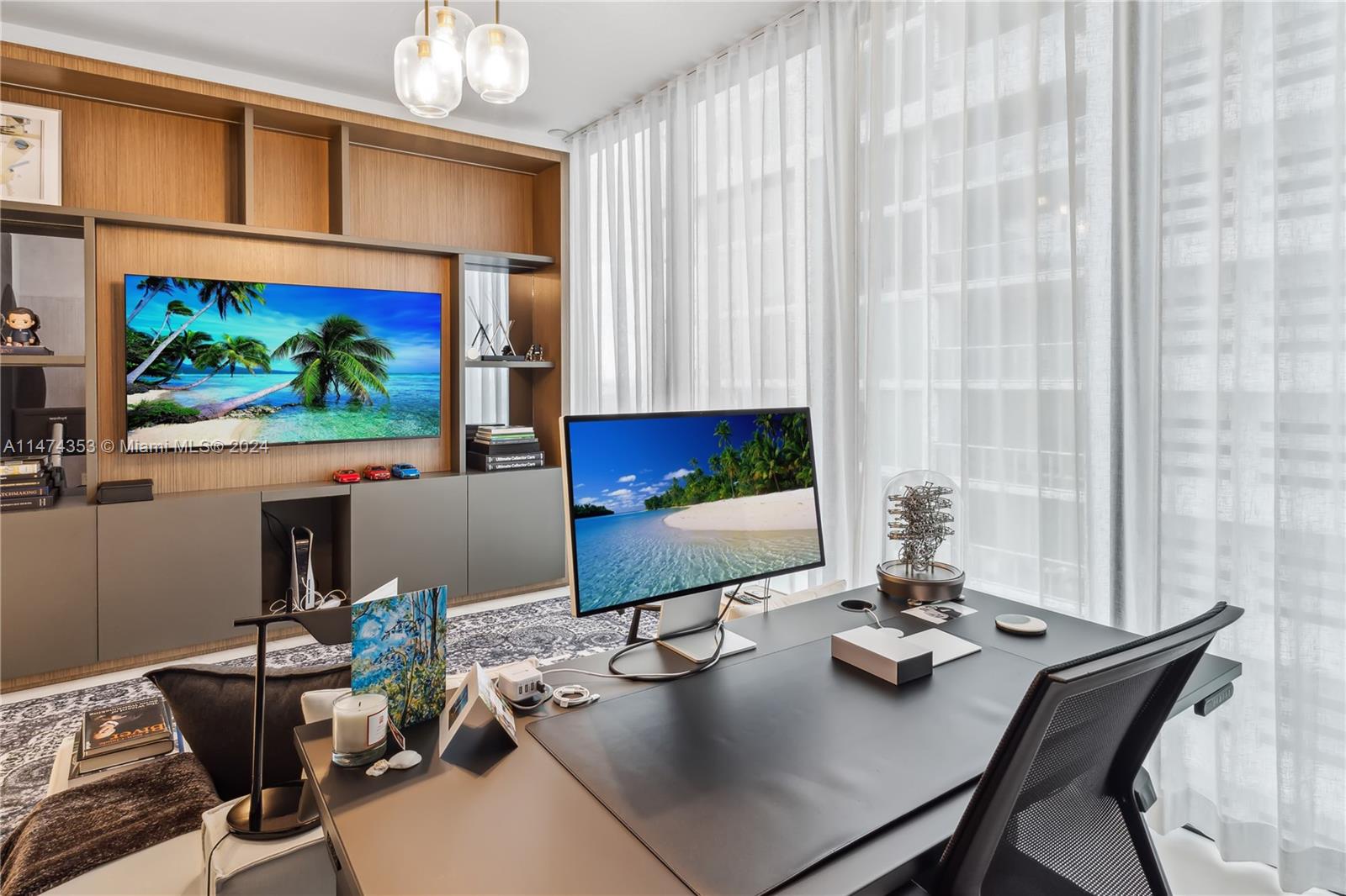 1000 Biscayne Blvd, Miami, FL, 33132 United States, 4 Bedrooms Bedrooms, ,5 BathroomsBathrooms,Residential,For Sale,Biscayne Blvd,A11474353