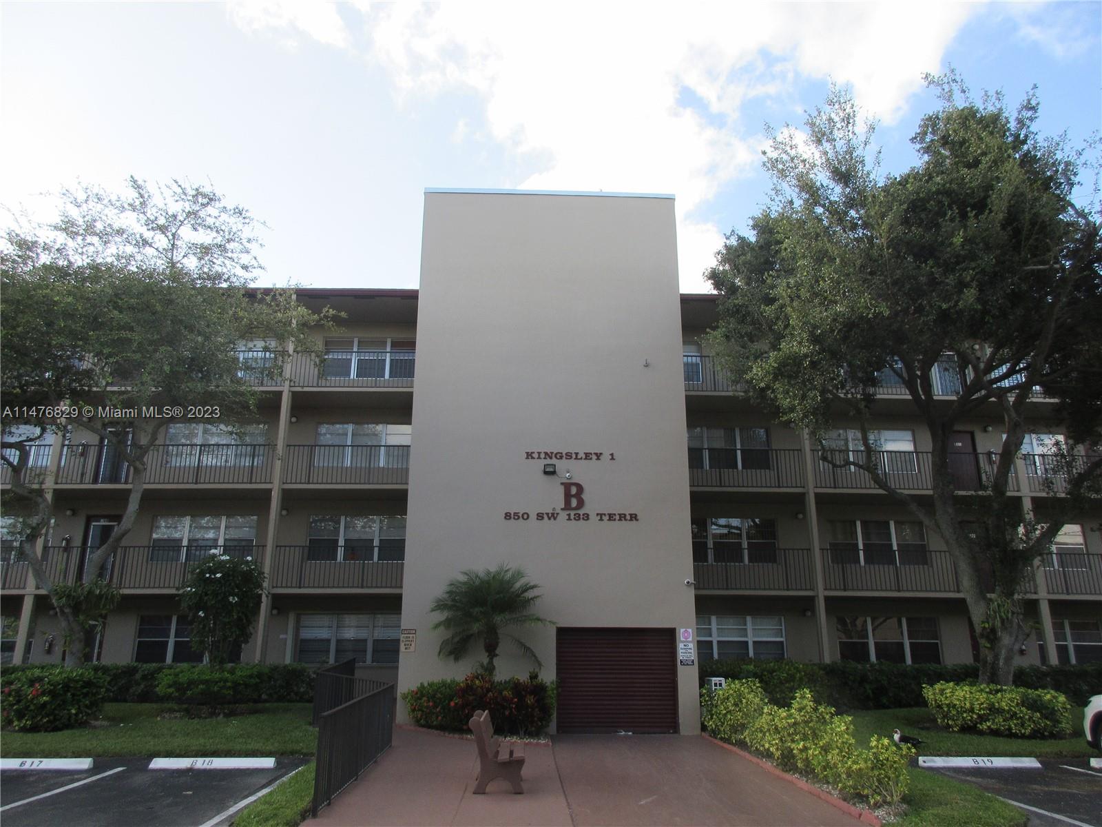 850 SW 133rd Ter #214B For Sale A11476829, FL