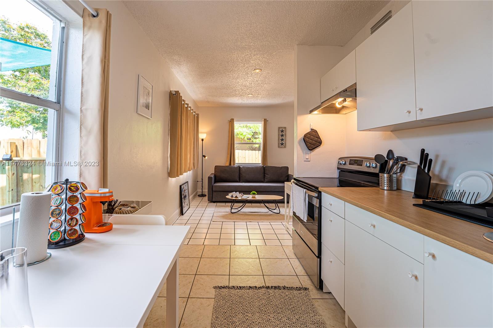 7031 NW 6th Ct 1, Miami, Florida 33150, 1 Bedroom Bedrooms, ,1 BathroomBathrooms,Residentiallease,For Rent,7031 NW 6th Ct 1,A11476324