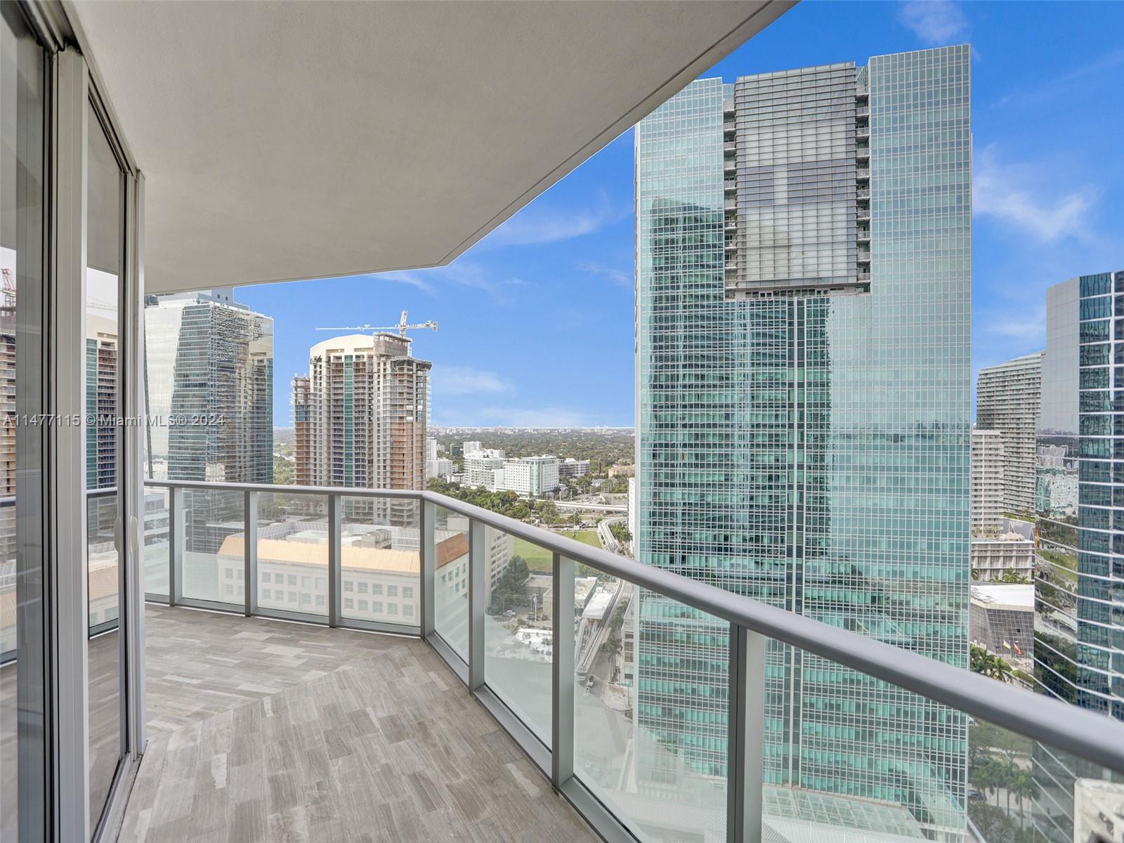 1300 Brickell Bay Dr 2702, Miami, Florida 33131, 2 Bedrooms Bedrooms, ,2 BathroomsBathrooms,Residentiallease,For Rent,1300 Brickell Bay Dr 2702,A11477115