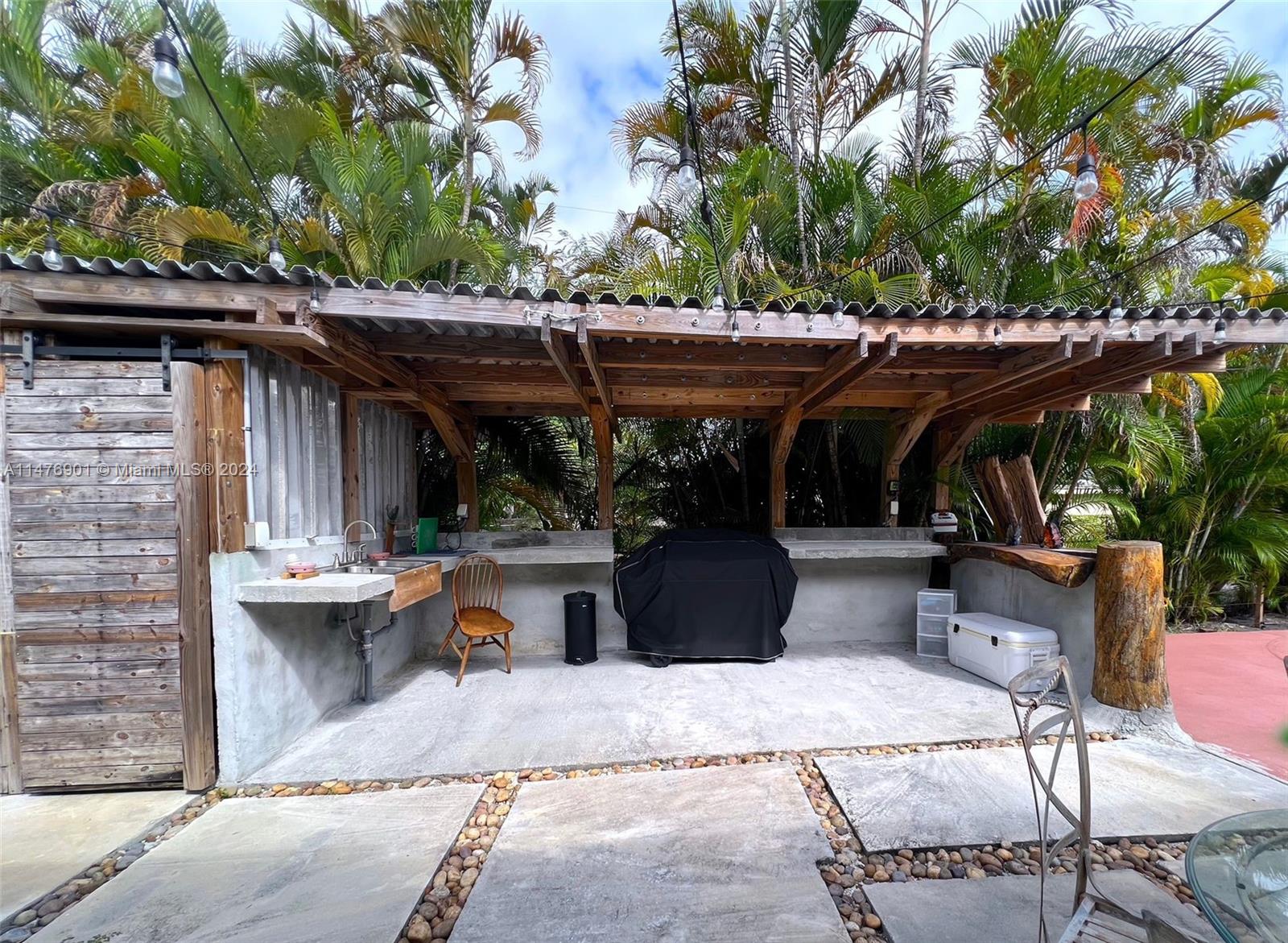 1675 NE 169th St, North Miami Beach, Florida 33162, 3 Bedrooms Bedrooms, ,1 BathroomBathrooms,Residential,For Sale,1675 NE 169th St,A11476901