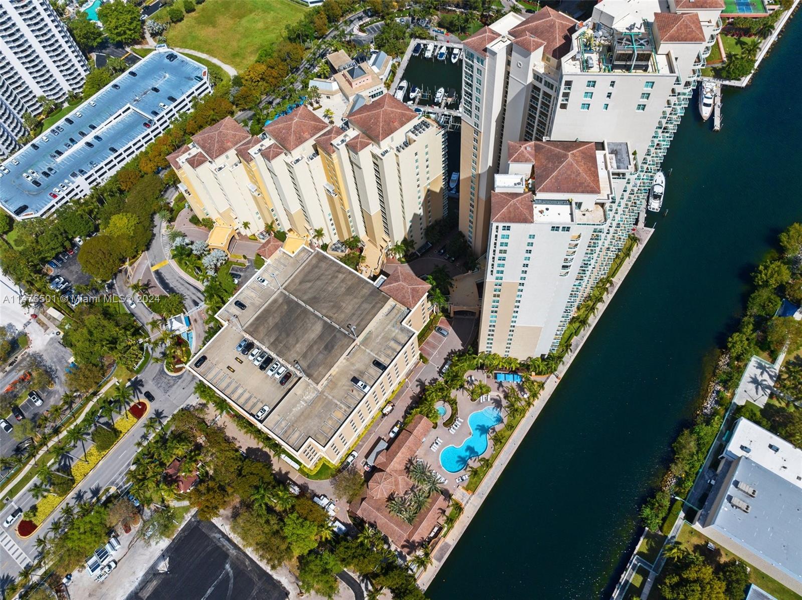 3330 190th St, Aventura, FL, 33180 United States, 3 Bedrooms Bedrooms, ,2 BathroomsBathrooms,Residential,For Sale,190th St,A11476501