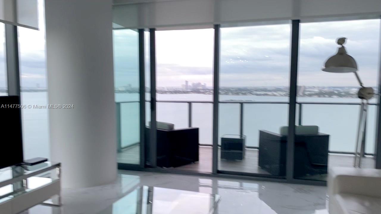 Miami, Florida 33137, 1 Bedroom Bedrooms, ,2 BathroomsBathrooms,Residentiallease,For Rent,A11477506
