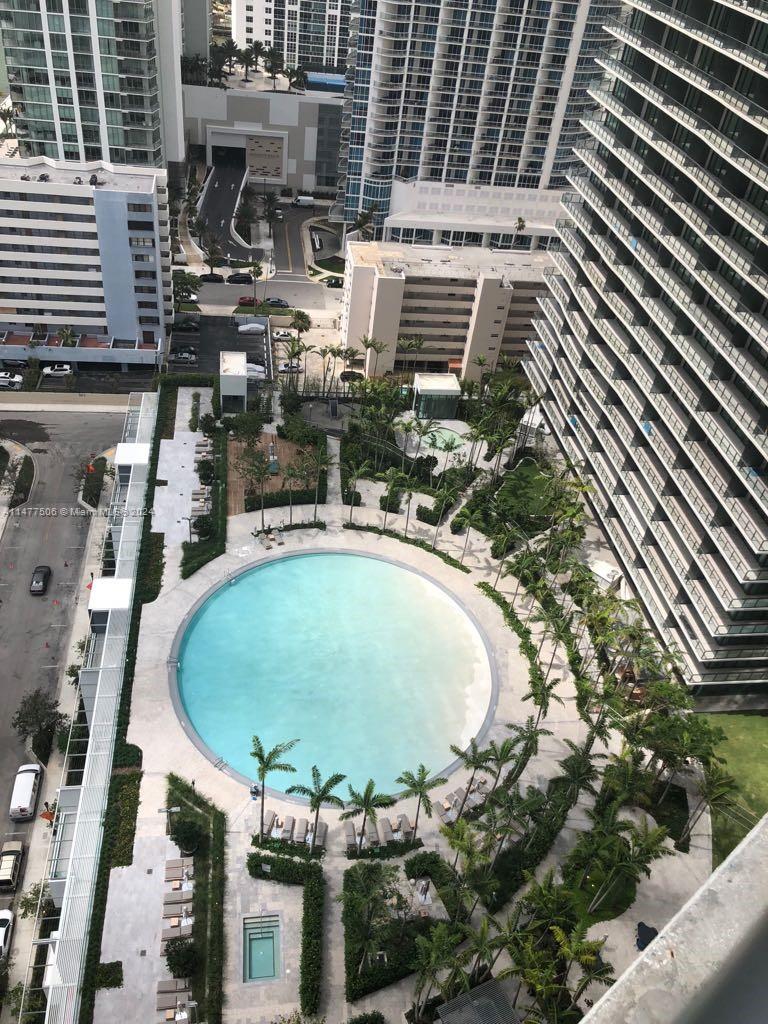 Miami, Florida 33137, 1 Bedroom Bedrooms, ,2 BathroomsBathrooms,Residentiallease,For Rent,A11477506