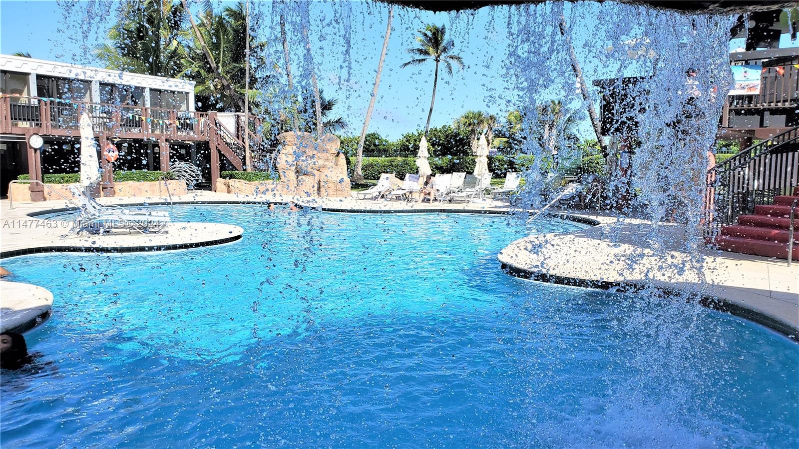 5225 Collins Ave 1208, Miami Beach, Florida 33140, 2 Bedrooms Bedrooms, ,2 BathroomsBathrooms,Residential,For Sale,5225 Collins Ave 1208,A11477463