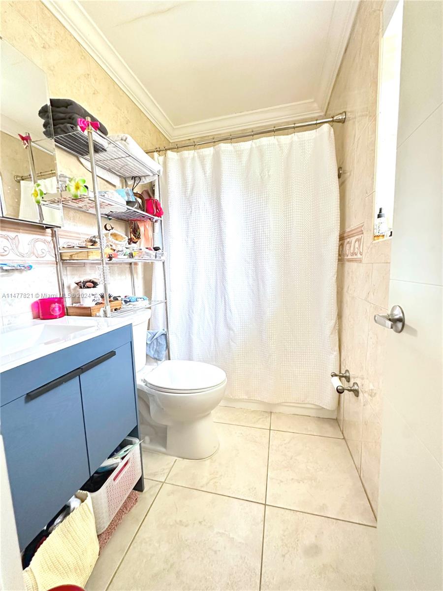 1850 NE 161st St, North Miami Beach, Florida 33162, 3 Bedrooms Bedrooms, ,2 BathroomsBathrooms,Residentiallease,For Rent,1850 NE 161st St,A11477821