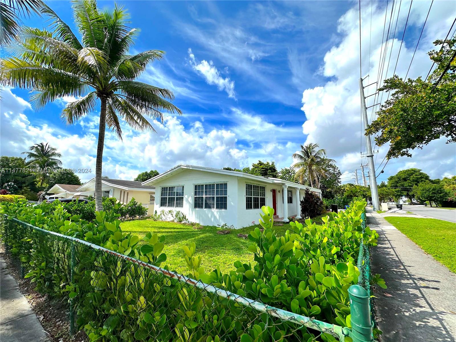 1850 NE 161st St, North Miami Beach, Florida 33162, 3 Bedrooms Bedrooms, ,2 BathroomsBathrooms,Residentiallease,For Rent,1850 NE 161st St,A11477821