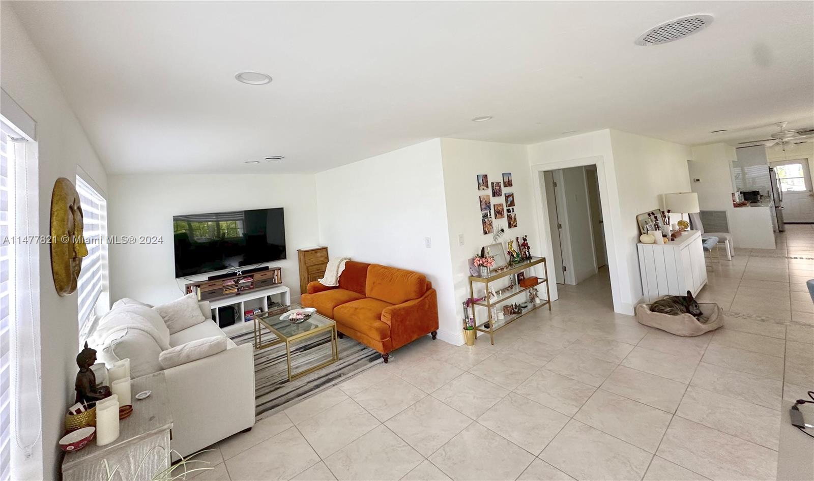 1850 NE 161st St, North Miami Beach, Florida 33162, 3 Bedrooms Bedrooms, ,2 BathroomsBathrooms,Residentiallease,For Rent,1850 NE 161st St,A11477821