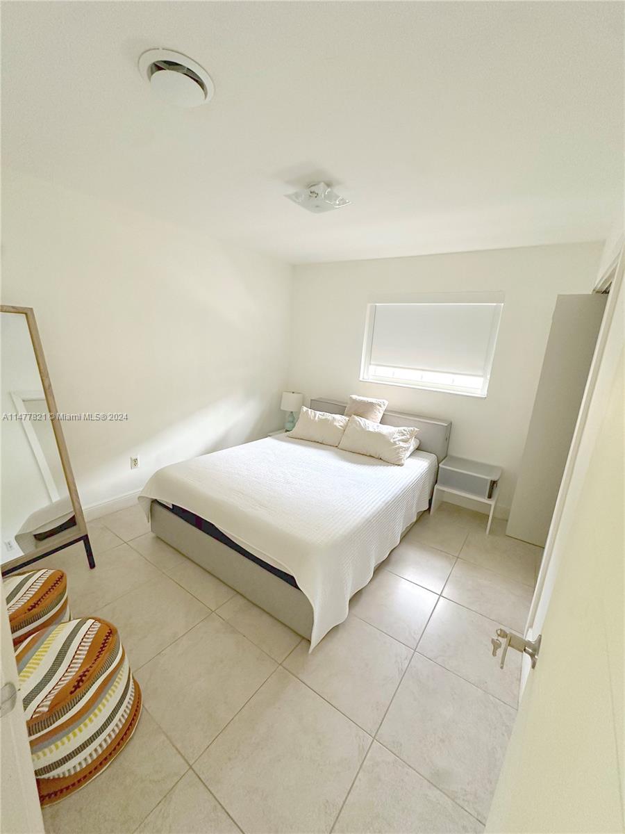 1850 NE 161st St, North Miami Beach, Florida 33162, 3 Bedrooms Bedrooms, ,2 BathroomsBathrooms,Residentiallease,For Rent,1850 NE 161st St,A11477821